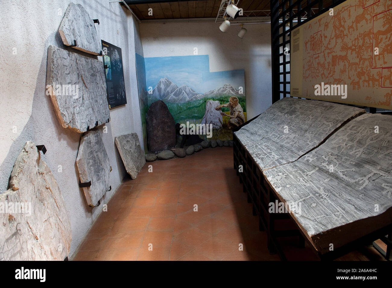 L'Italia, la Lombardia Brescia - Riserva naturale di roccia disegni di Ceto, Cimbergo e Paspardo. Nadro museo didattico Foto Stock