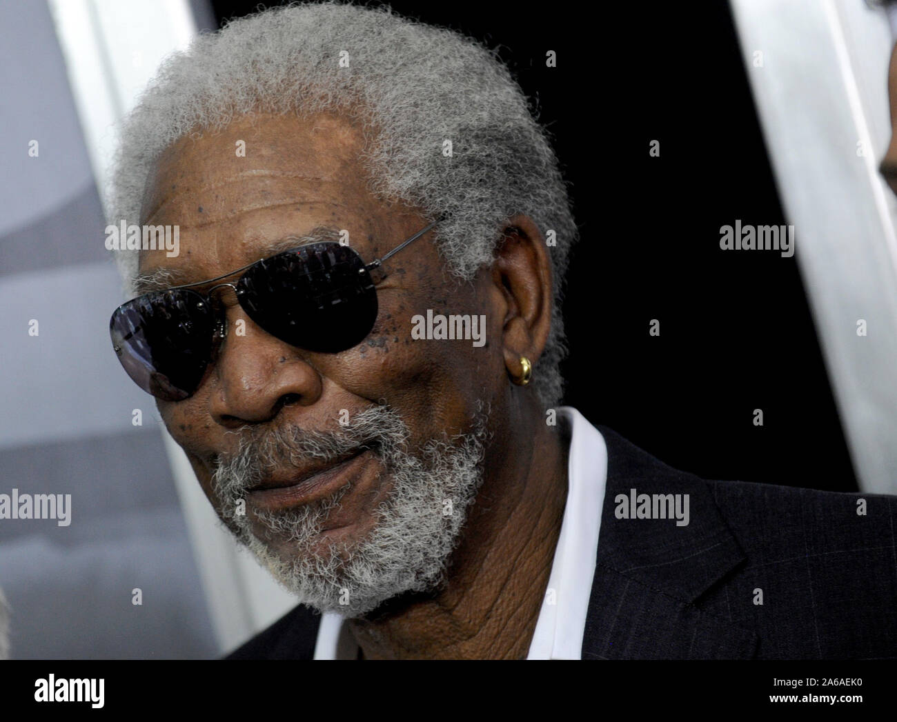 HOLLYWOOD, CA - 10 aprile: Morgan Freeman Morgana Freeman assiste la premiere del 'Oblivion' presso il Teatro Dolby on April 10, 2013 in Hollywood, la California Persone: Morgan Freeman Morgana Freeman Foto Stock