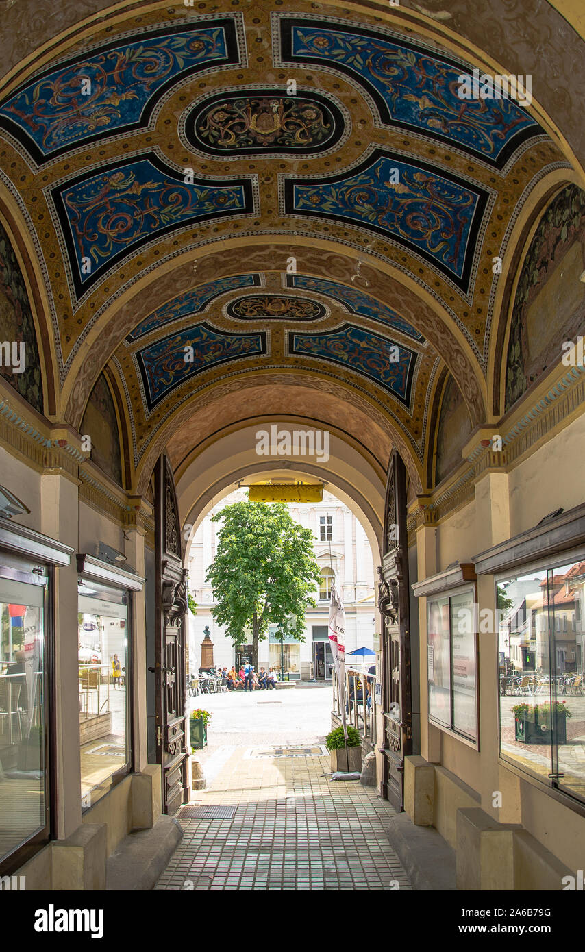 Mödling, capitale del distretto austriaco con lo stesso nome si trova 14 km a sud di Vienna, si trova nella Bassa Austria la zona industriale. Foto Stock