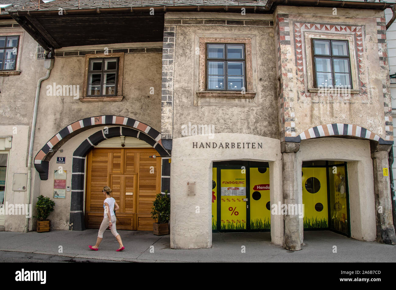 Mödling, capitale del distretto austriaco con lo stesso nome si trova 14 km a sud di Vienna, si trova nella Bassa Austria la zona industriale. Foto Stock