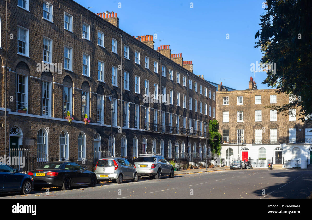 Blocco di appartamenti sulla piazza Myddelton, Clerkenwell, London EC1, Inghilterra, Regno Unito. Foto Stock