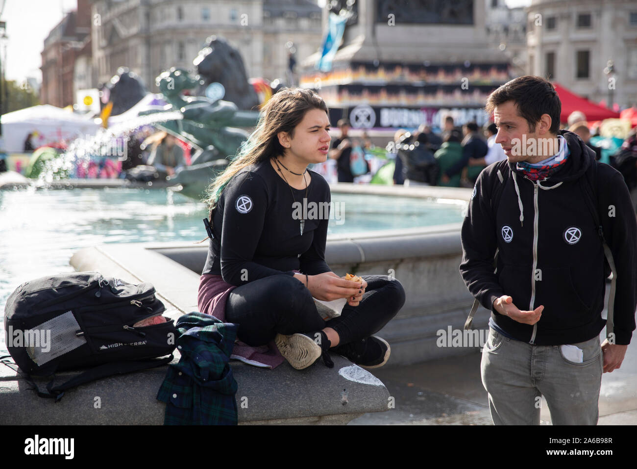 Londra, 10 ottobre 2019, estinzione della ribellione di dimostrazione e di occupazione di Trafalgar Square. Foto Stock