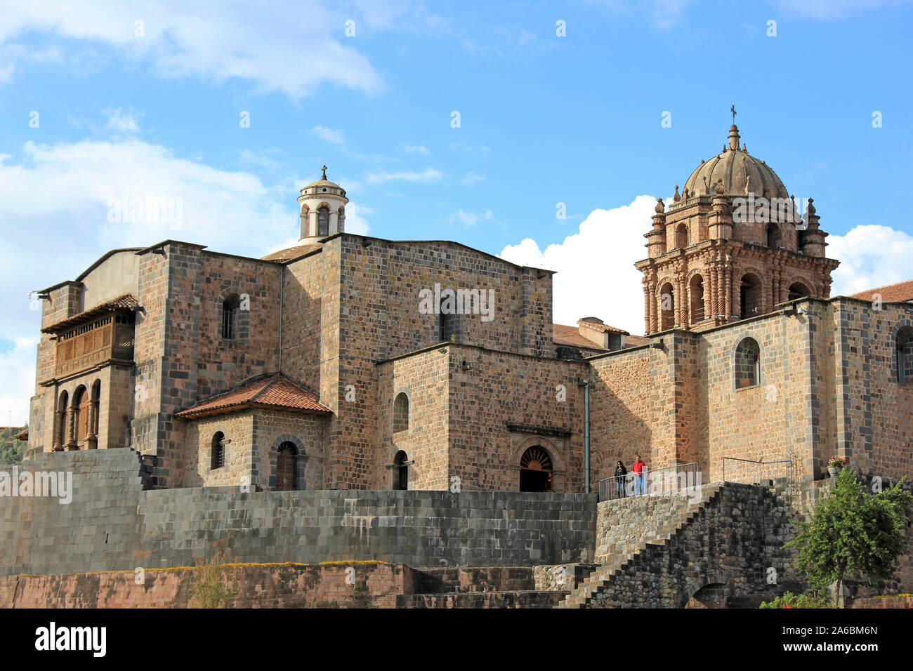Coricancha con il convento di Santo Domingo al di sopra, Cusco, Perù Foto Stock