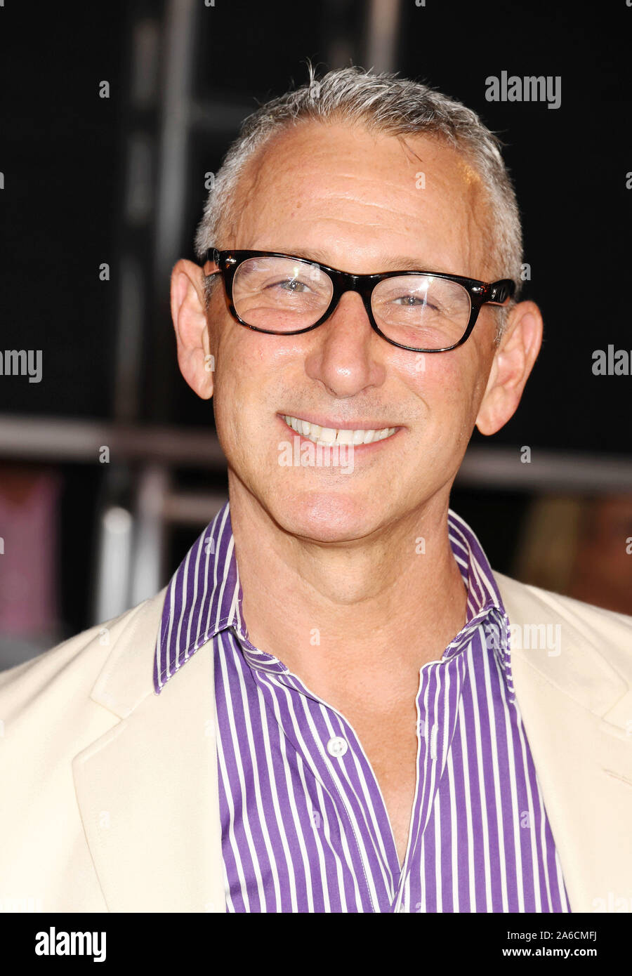 HOLLYWOOD, CA - 24 ottobre: Adam Shankman assiste la premiere di Netflix 'L' Irlandese a TCL teatro cinese il 24 ottobre 2019 in Hollywood, la California. Foto Stock