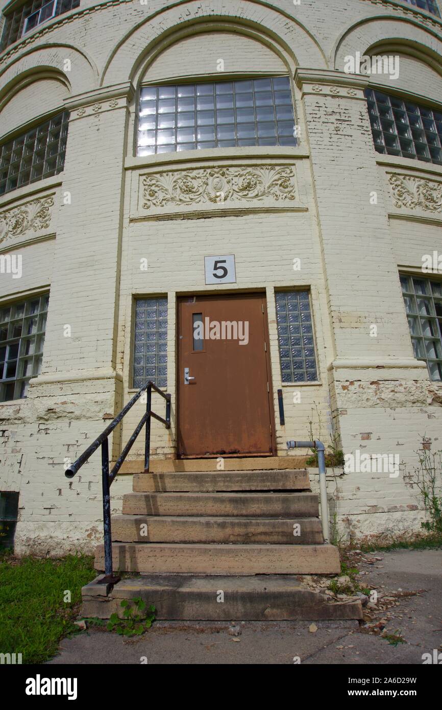 Kirkbride Edificio, Fergus Falls ospedale statale, ex asilo mentale, ora vuota, USA Registro Nazionale dei Luoghi Storici, Fergus Falls, Minnesota. Foto Stock