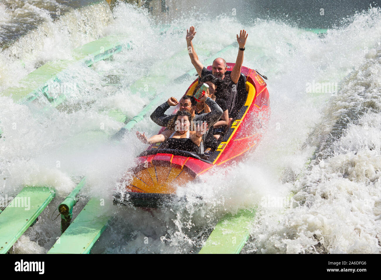 Dudley DoRight's Ripsaw Falls Water Ride, Isole di avventura, Universal Studios, Orlando, Florida Foto Stock