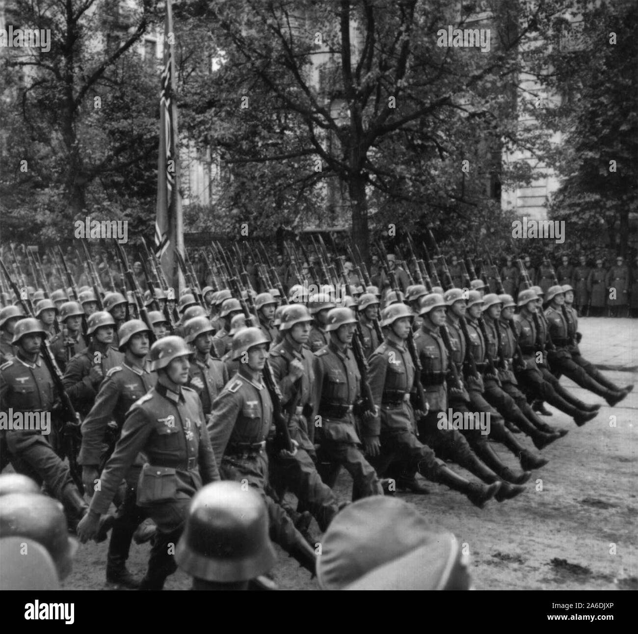 Truppe tedesche sfilano per Varsavia, Polonia, Settembre 1939. Foto Stock