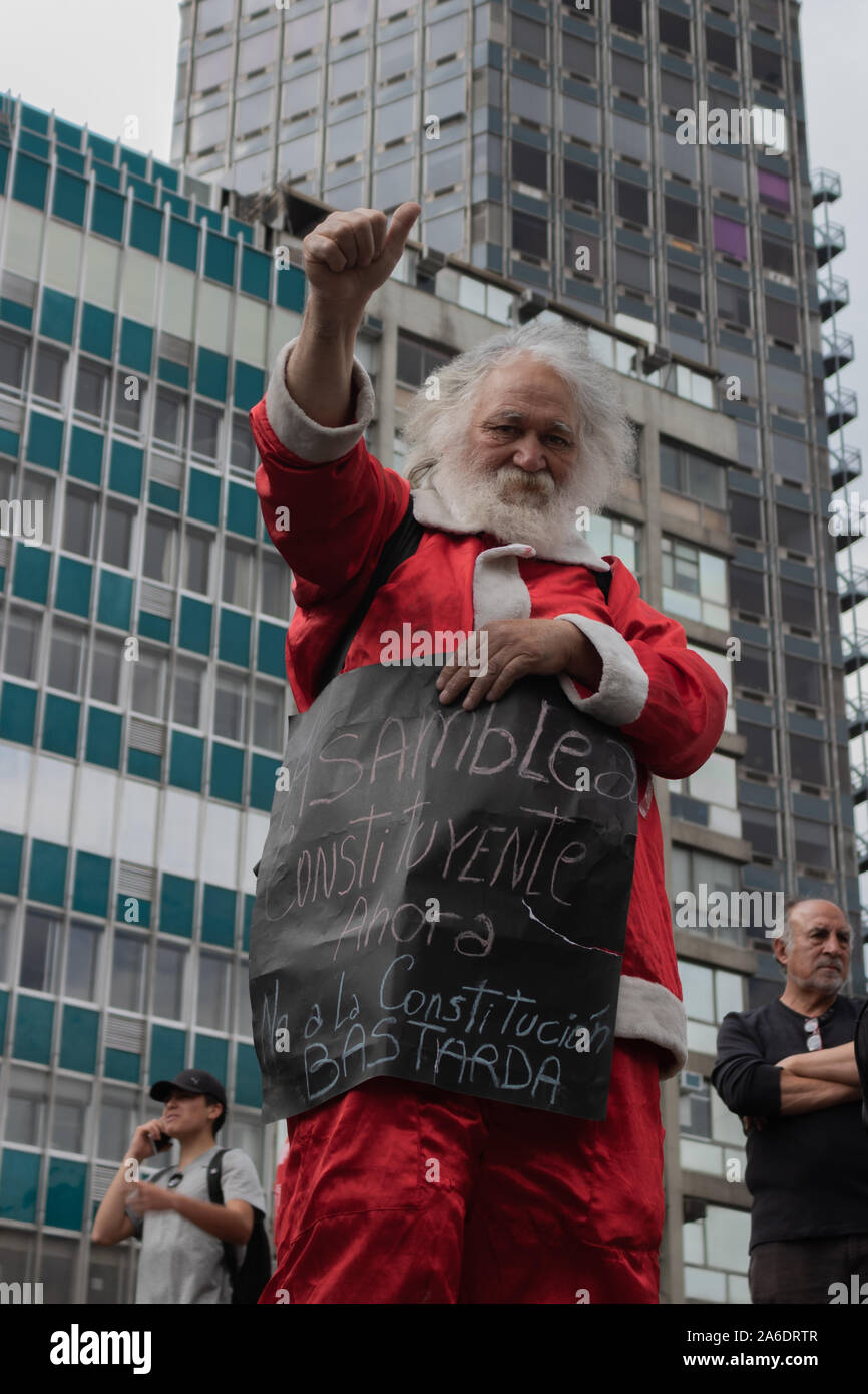 Il Cile proteste. La Marcha más grande de chile, più di 1 milioni di manifestanti Foto Stock