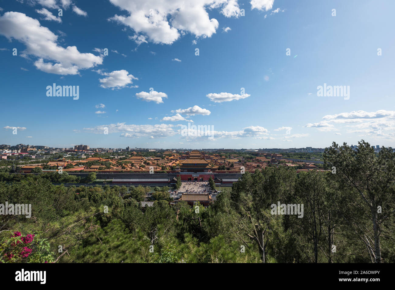 Si affacciano su della città proibita dalla collina nel Parco Jingshan Foto Stock