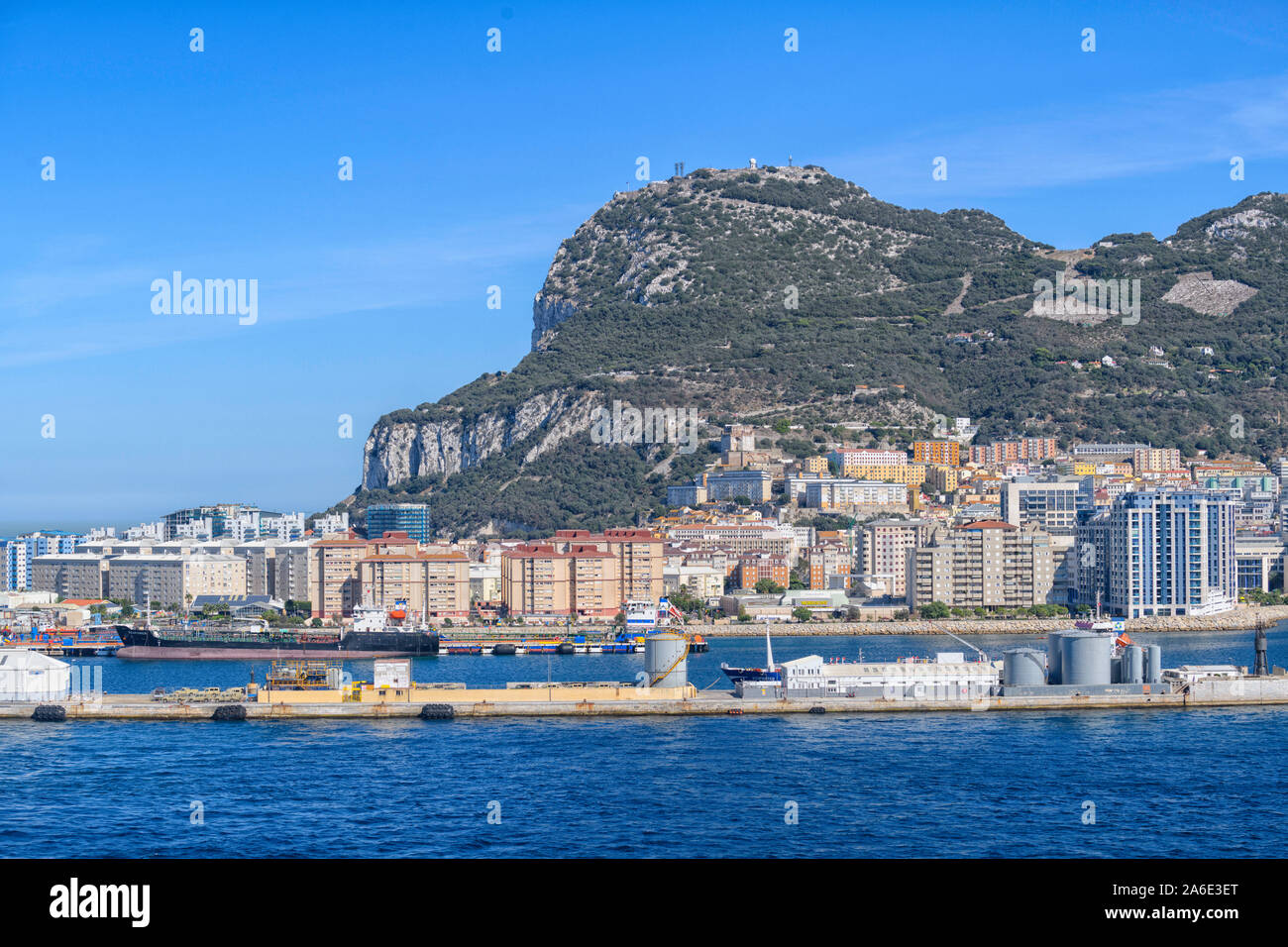 Il porto di Gibilterra e la roccia Foto Stock