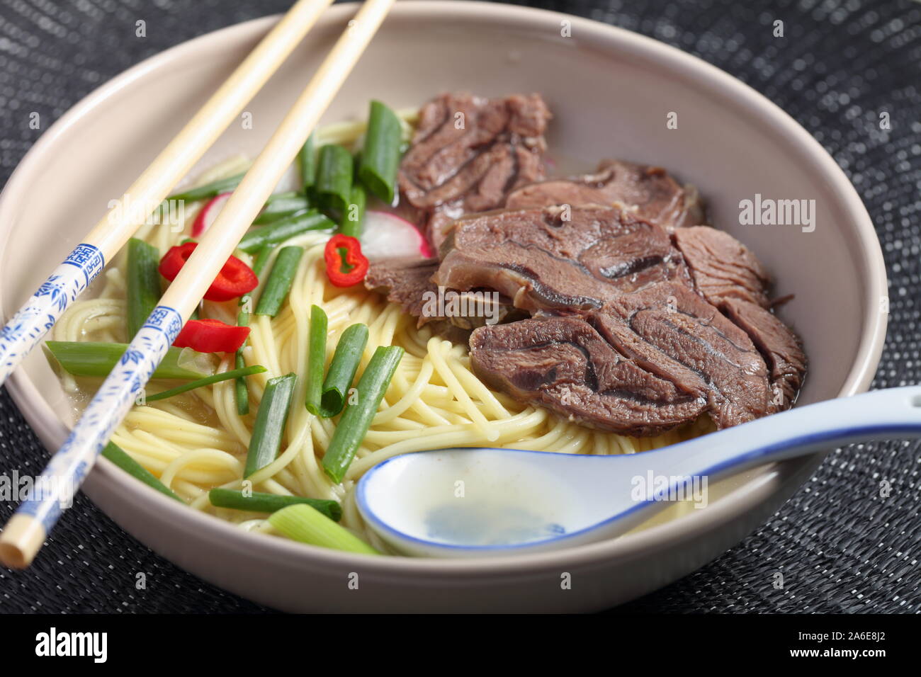 Il cinese di stinco di manzo zuppe di verdure Foto Stock