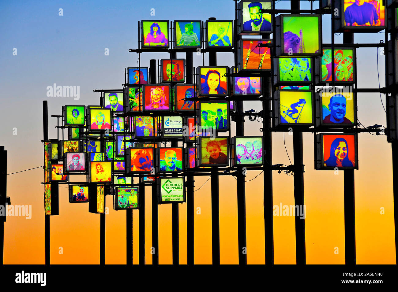 Le luci di Blackpool sono destinate a brillare per altri 2 mesi nel 2020 per aiutare gli affari dopo il Coronavirus Pandemic.Pic dalle 2019 luci Foto Stock