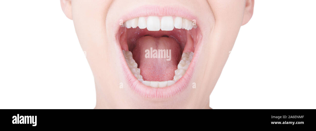 Donna sani denti e sorriso. Isolato su sfondo bianco. Dental Clinic. Foto Stock