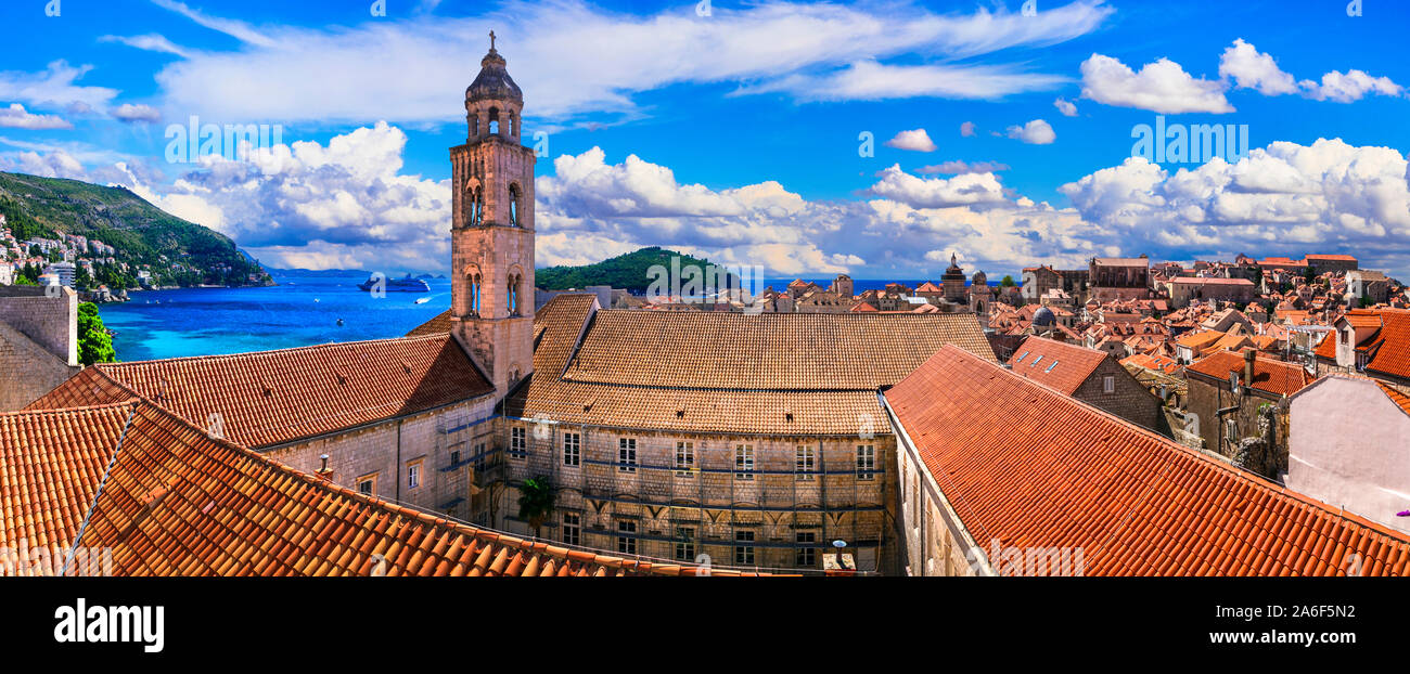Viaggi e i punti di riferimento della Croazia - La bella e storica città di Dubrovnik in Dalmazia, turistici popolari e destinazione di crociera Foto Stock