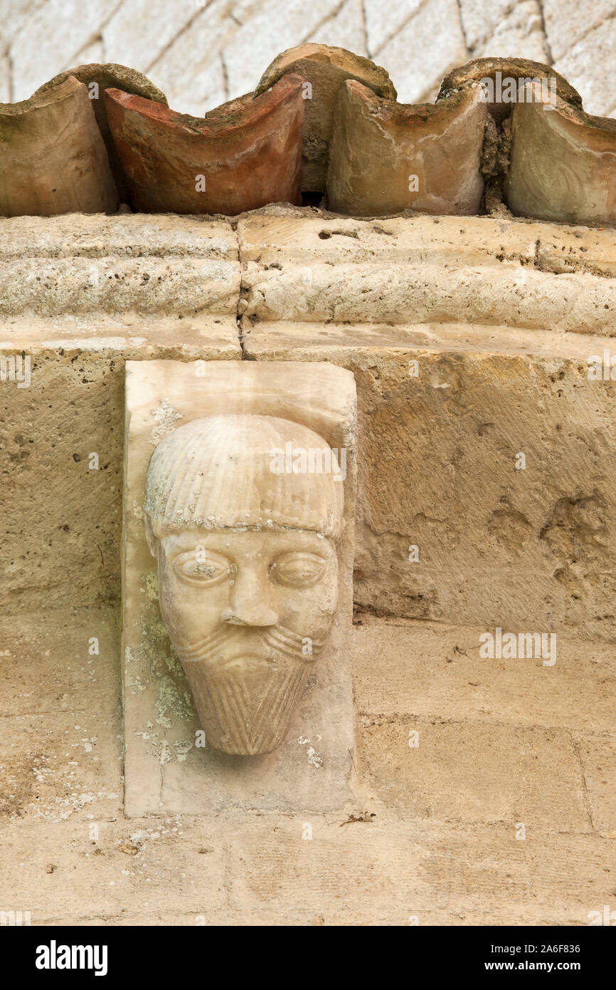 Archetectural dettagli su Sant'Antimo's Abbey (Abbazia di Sant'Antimo), Toscana, Italia Foto Stock