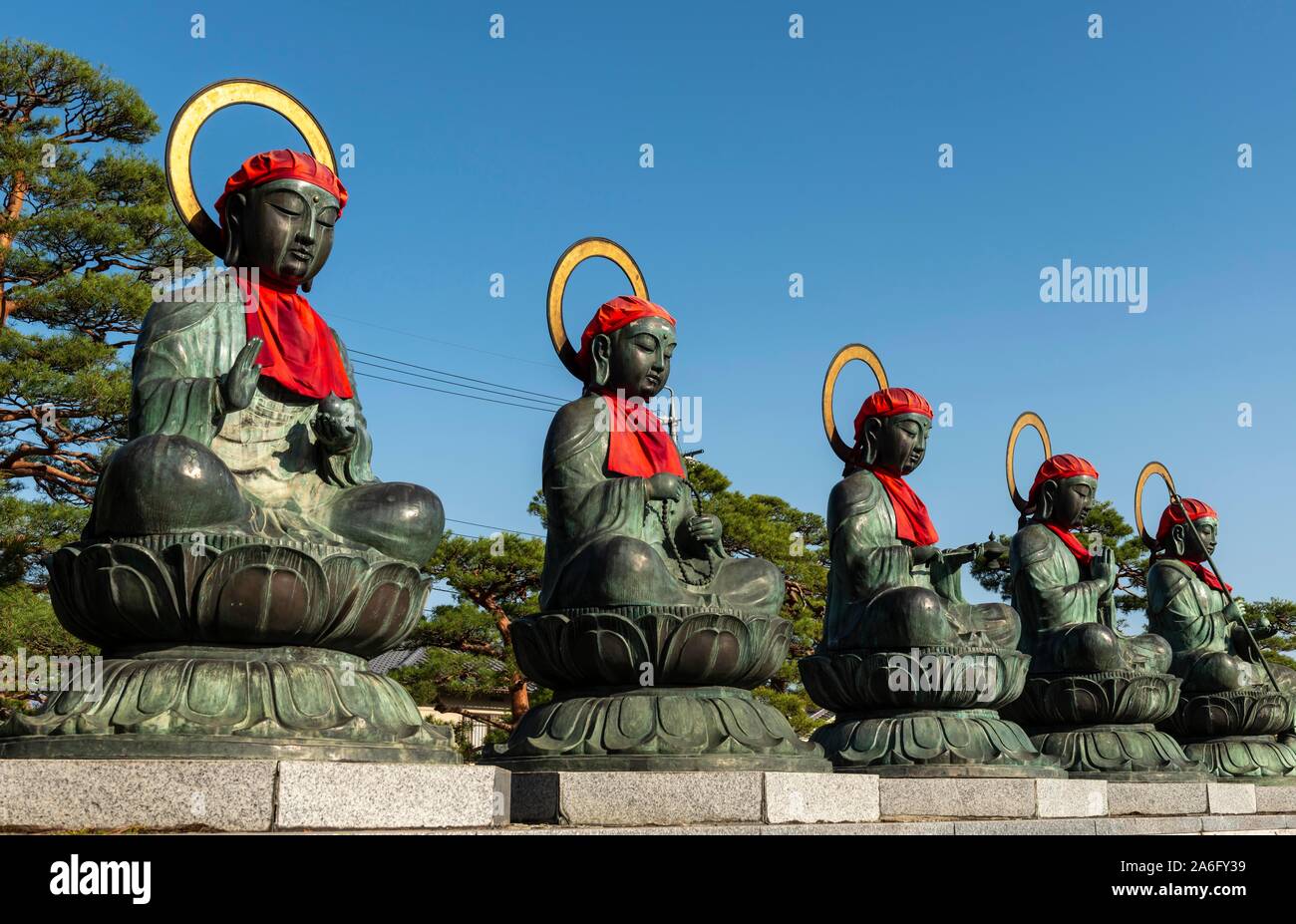 Statue di Buddha, å…-åoe°è"µ, buddista Tempio Zenko-ji, Nagano, Giappone Foto Stock