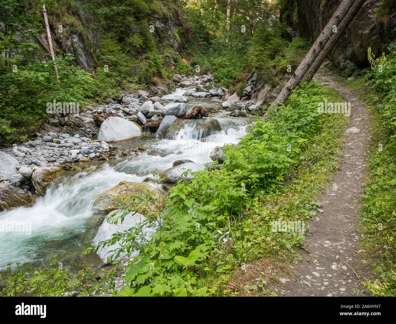 Vista del Canyon Radurschl, sede di un famoso sentiero escursionistico a Pfunds, Tirolo, Austria Foto Stock