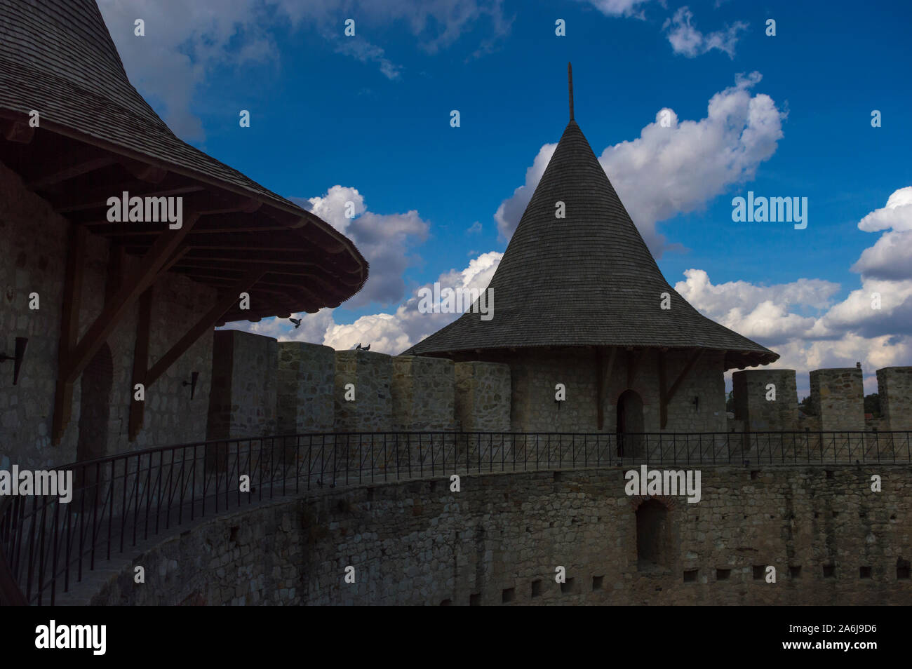 Architettura medievale fortezza fortificata fortezza castello immagini ...