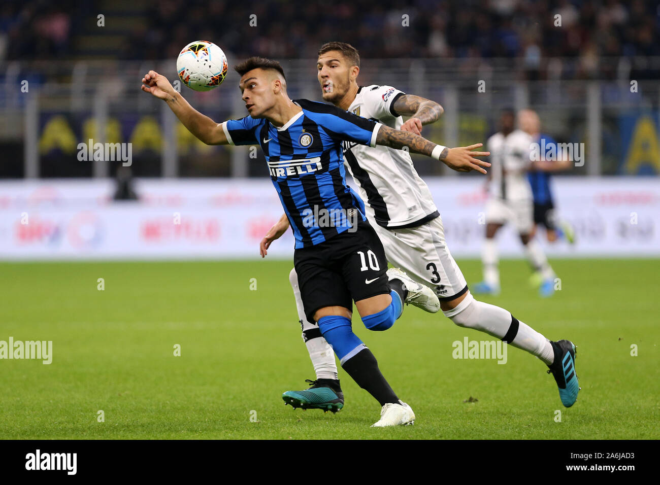 Milano, Italia. Il 26 ottobre 2019. Campionato italiano A. FC Internazionale vs Parma Calcio. Lautaro Martinez di FC Internazionale. Foto Stock