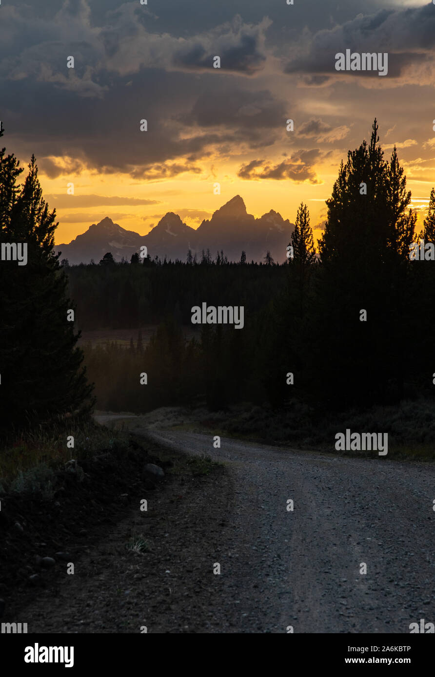 Il Grand Tetons al crepuscolo Foto Stock