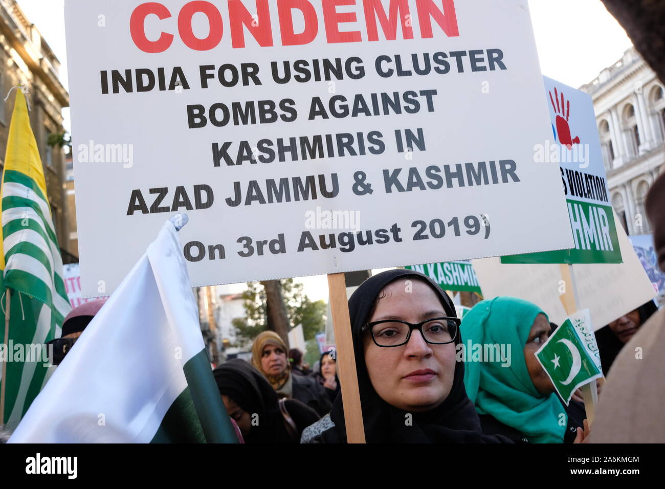 Londra, Regno Unito. 27 ott 2019. Il Kashmir protesta Londra Blackday Credito: Londonphotos/Alamy Live News Foto Stock