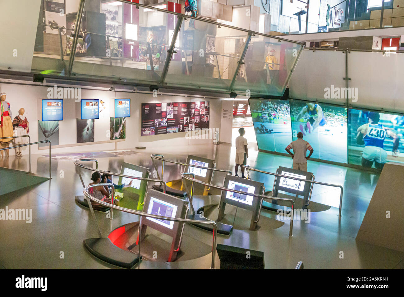 Barcellona Spagna,Catalonia Parc de Montjuic,Museu Olimpic i de l'Esport Joan Antoni Samaranch,Juan Antonio Samaranch Olympic Sports Museum,all'interno di Inter Foto Stock