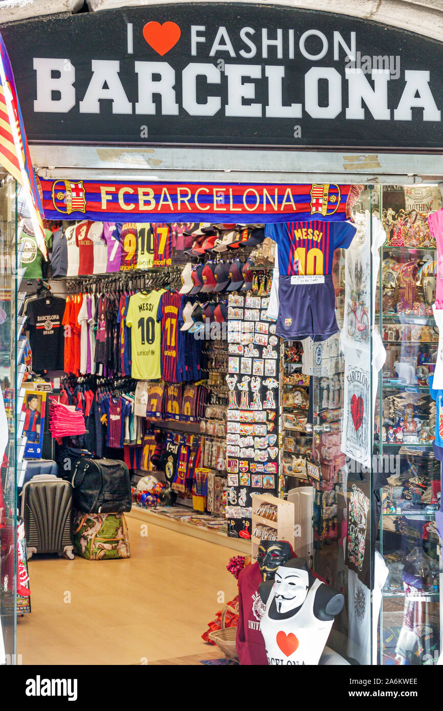 Barcellona Spagna,Catalonia Ciutat Vella,El Raval,Carrer del Carme,i Love fashion,negozio,souvenir,regali,shopping,ingresso,ES190824097 Foto Stock