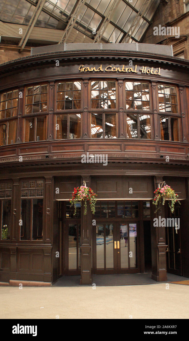 La Stazione Centrale di Glasgow, Grand Central Hotel da dentro la stazione, Scotland, Regno Unito Foto Stock