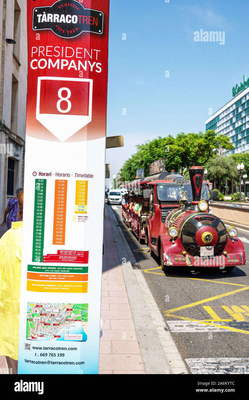 Tarragona Spagna Ispanico Catalogna Rambla Presidente Lluis Companys, Tarraco Trenet Turistic, treno turistico, orario, ES190826011 Foto Stock