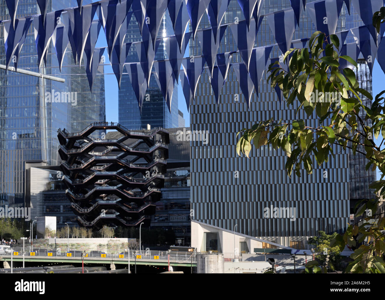 La nave, Cantieri Hudson, New York City, NY, vista dall'Highline Foto Stock