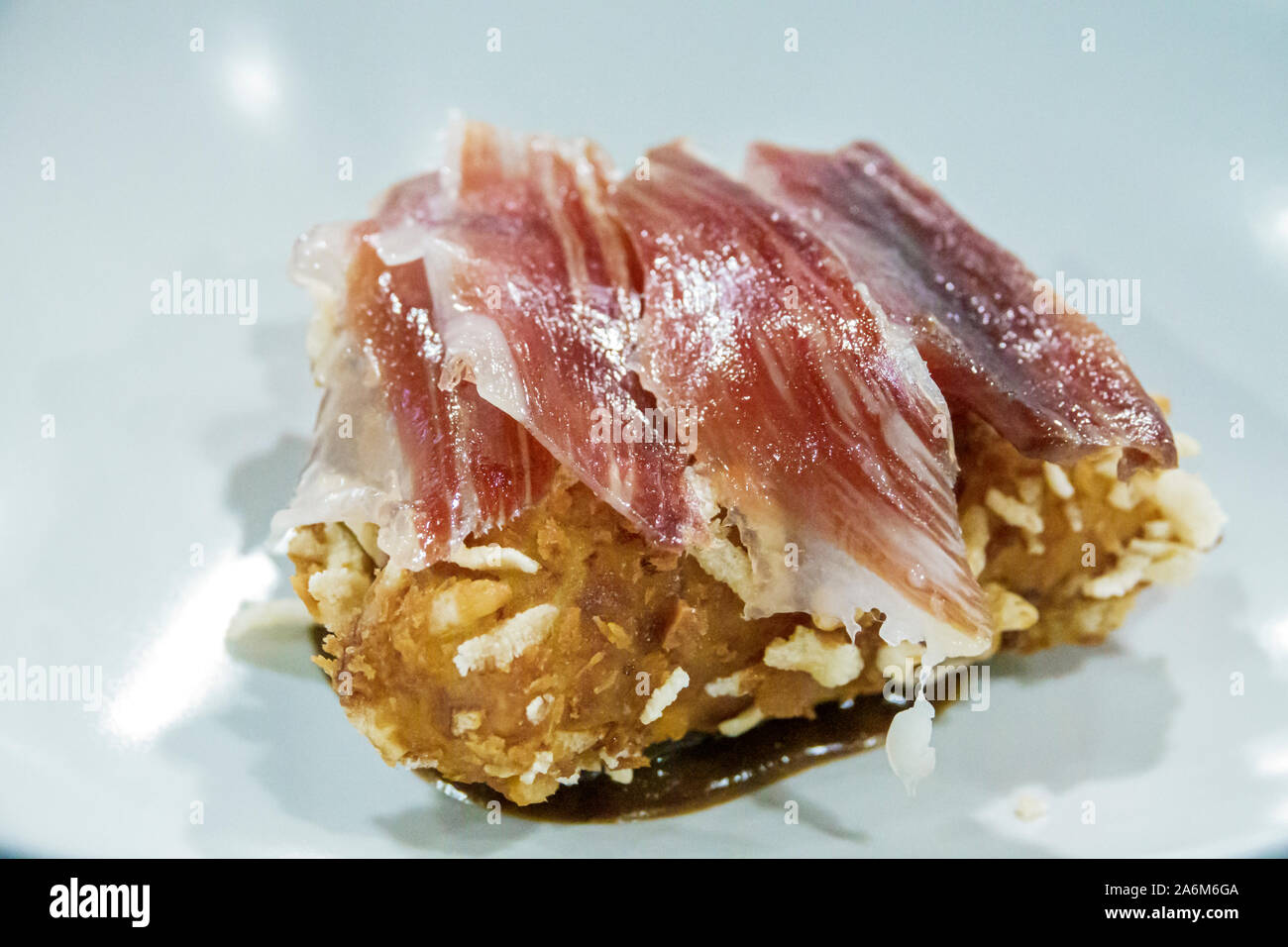 Valencia Spagna,Ciutat Vella,città vecchia,quartiere storico,Institut Valencia d'Art Modern,Istituto valenciano di Arte moderna,IVAM,museo,ristorante,appeti Foto Stock