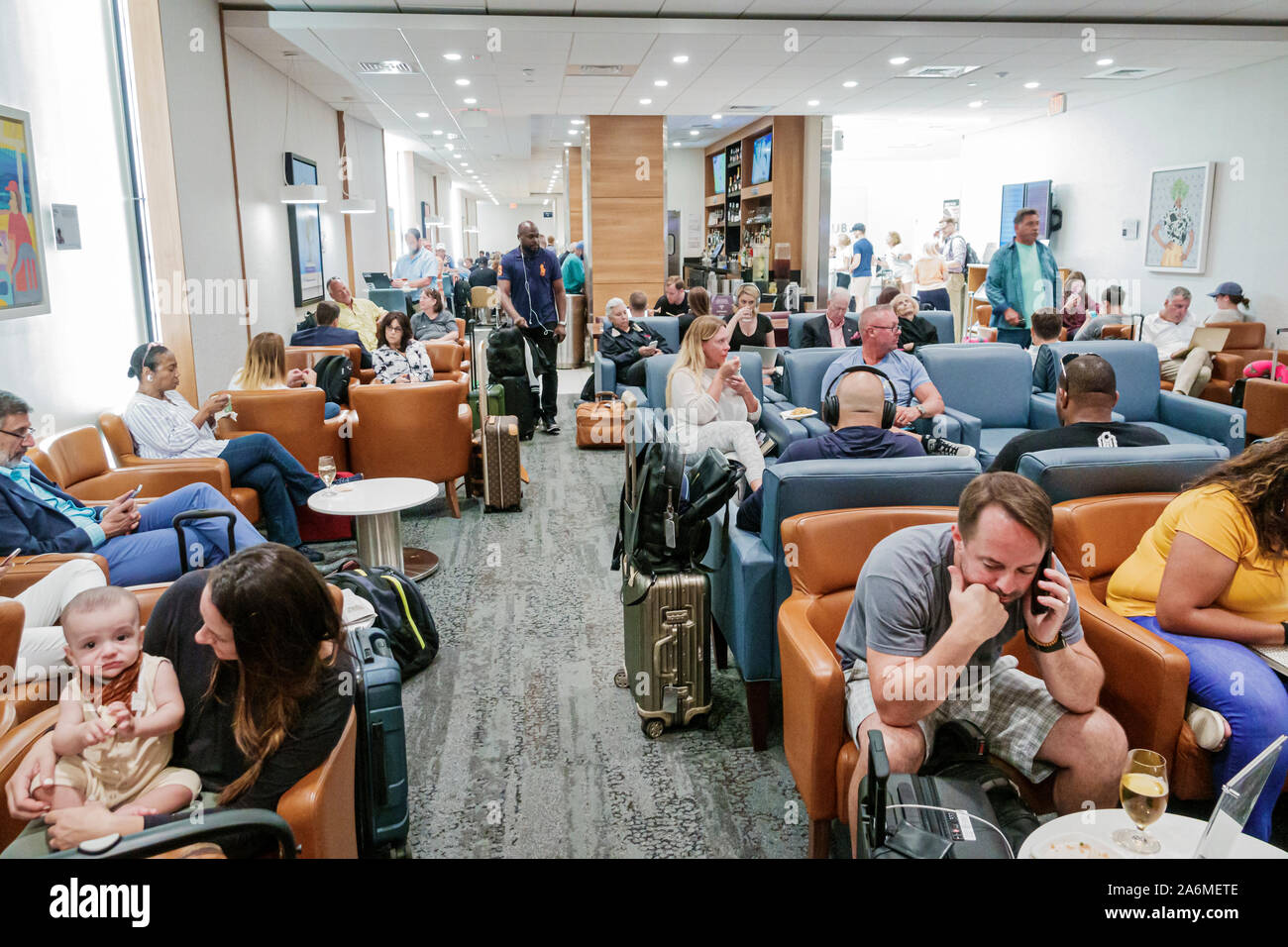 Fort ft. Lauderdale Florida, Fort Lauderdale-Hollywood International Airport FLL, Delta Sky Club, sala passeggeri, all'interno, prima classe business, frequent f Foto Stock