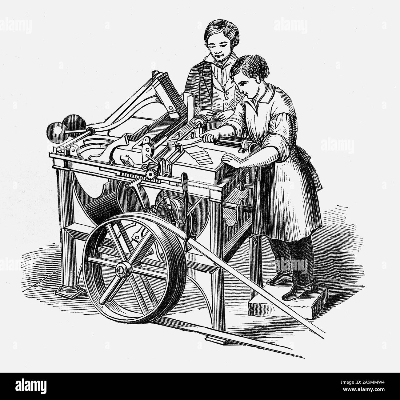 Prima di 1845, fatti a mano buste erano tutti quelli che erano disponibili per uso commerciale e domestico. Nel 1845, Edwin Hill e Warren De La Rue hanno concesso un brevetto britannico per la prima busta-making machine. Essi erano piatti diamante, losanga (o rombo)-fogli sagomati o "vuoti" che erano stati pretaglio a forma prima di essere alimentati alla macchina per le operazioni di piegatura e pronta per la piegatura per formare un involucro di forma rettangolare. I bordi dei lembi sovrapposti trattata con una pasta o adesivo e il metodo di fissaggio della busta o involucro è stata una scelta dell'utente. Il parzializzatore simmetrica disposizione significava che Foto Stock