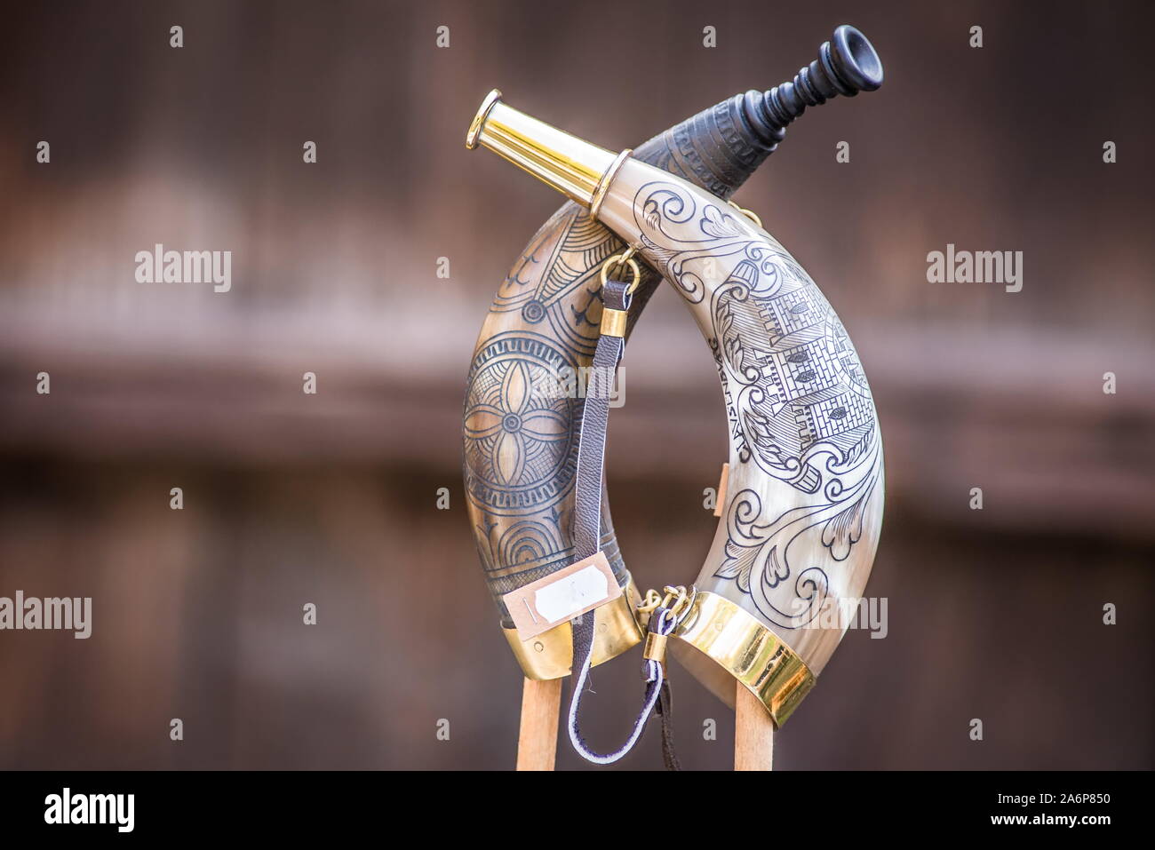 Scolpite manualmente le corna dalla Romania Foto Stock