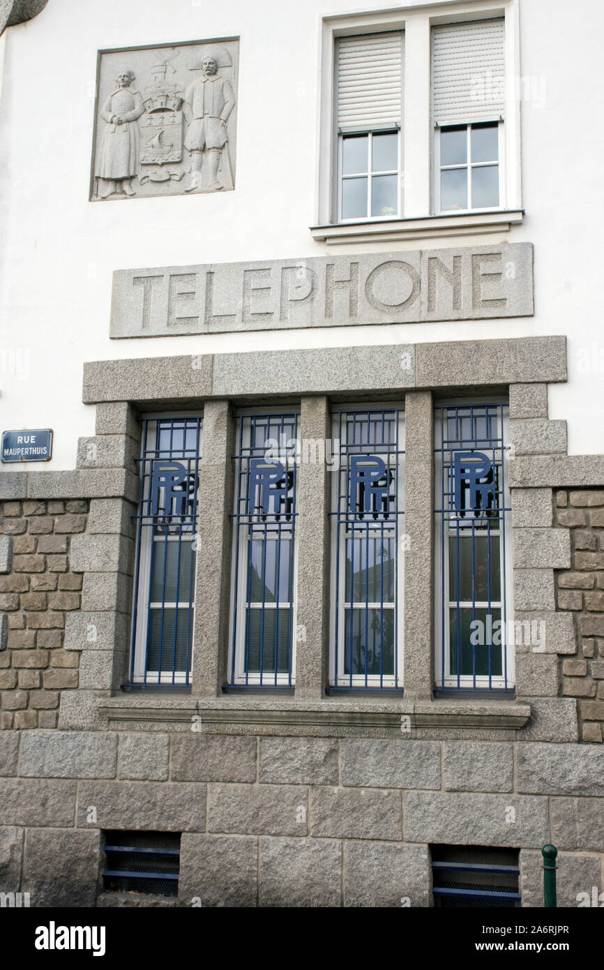 Le Pouliguen post office Foto Stock
