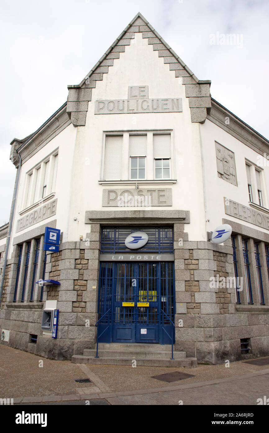 Le Pouliguen post office Foto Stock