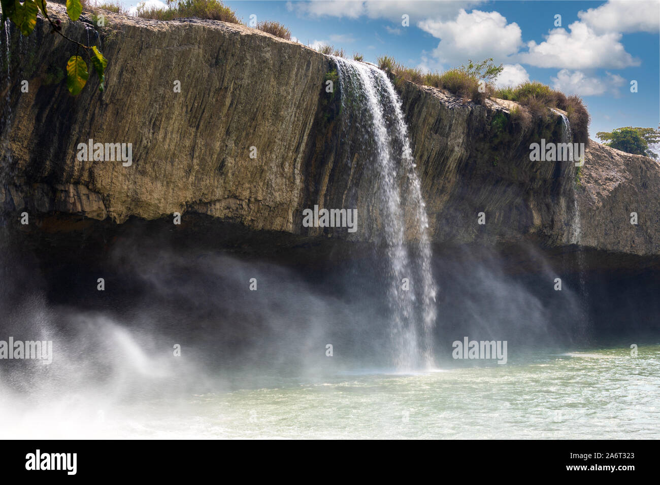 Belle cascate in Vietnam nel selvaggio Foto Stock