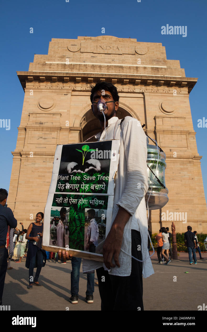 Attivista di ambiente in India Gate a Delhi Foto Stock