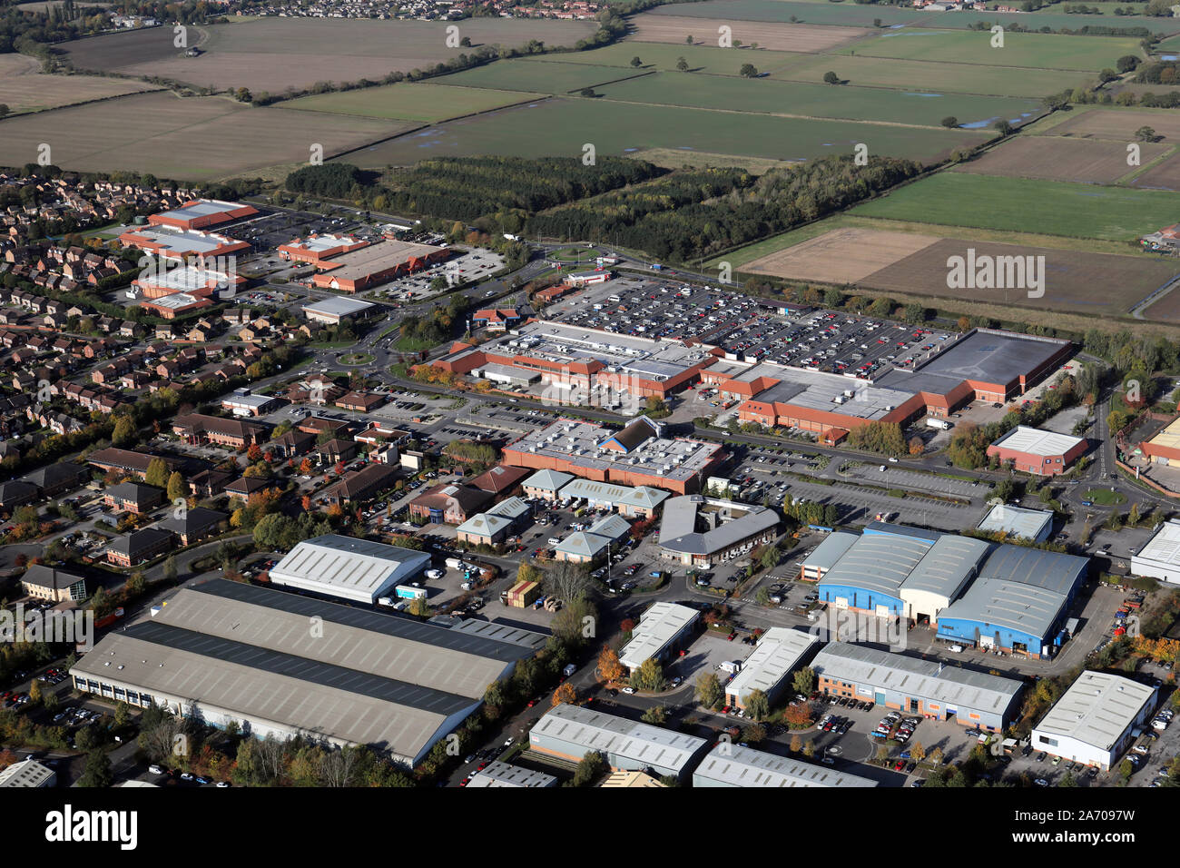 Vista aerea del Clifton Moor retail park e Clifton Centro di Moro, York, Regno Unito Foto Stock Vista aerea del Clifton Moor retail park e Clifton Centro di Moro, York, Regno Unito Foto Stock