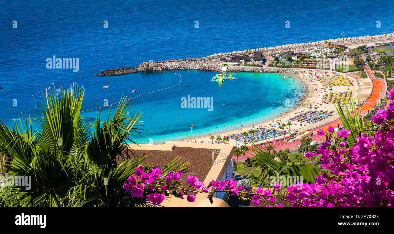 Un paesaggio fantastico con spiaggia Amadores su Gran Canaria, Spagna Foto Stock