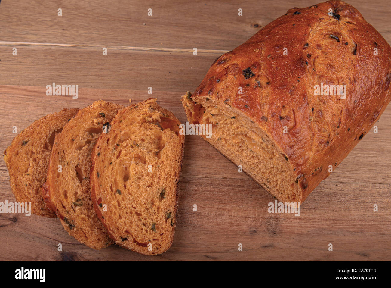 Spicy jalapeno il pane tagliato a fette Foto Stock