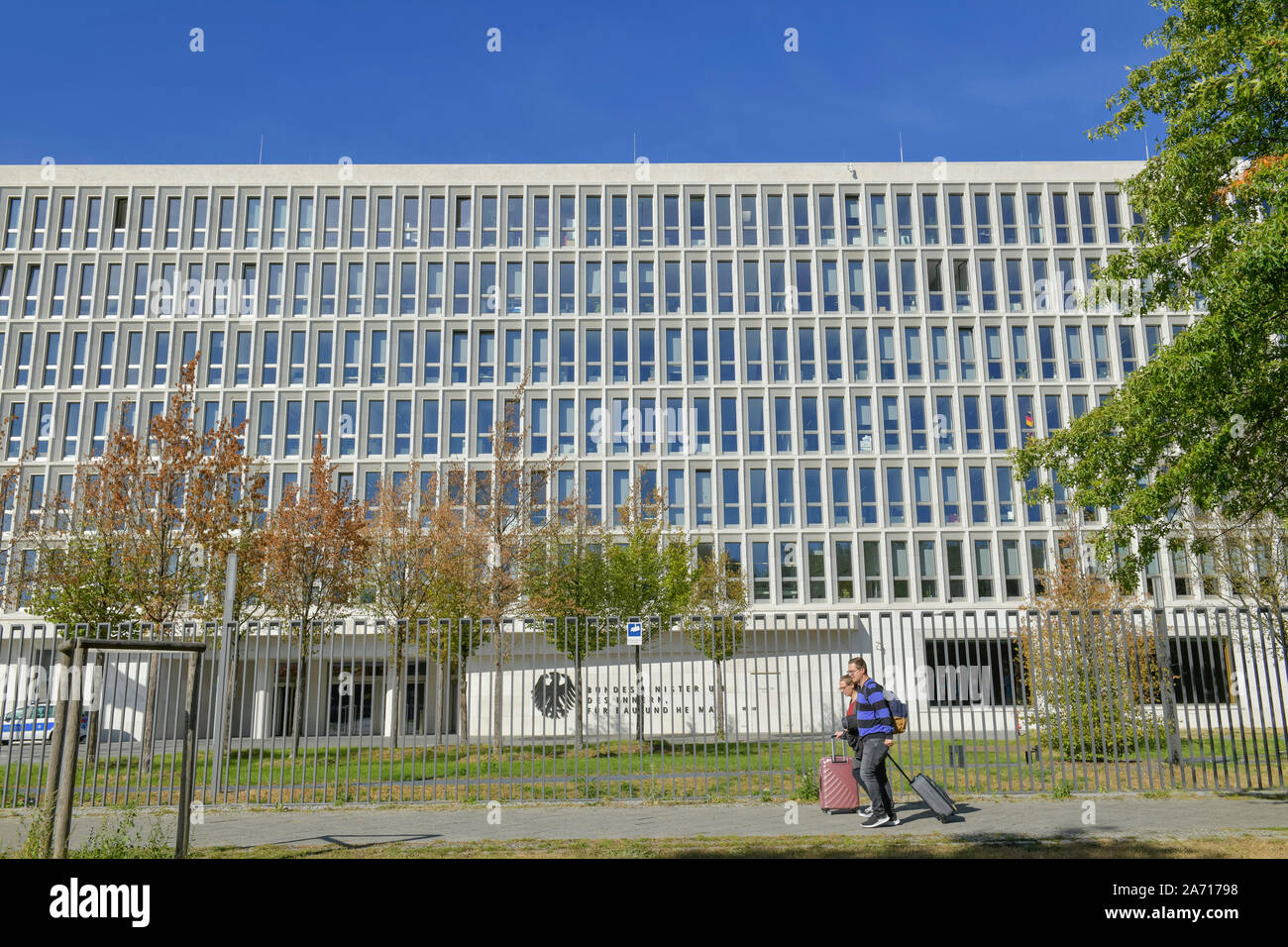 Bundesministerium des Innern, für Bau und Heimat Alt-Moabit, nel quartiere Mitte di Berlino, Deutschland Foto Stock