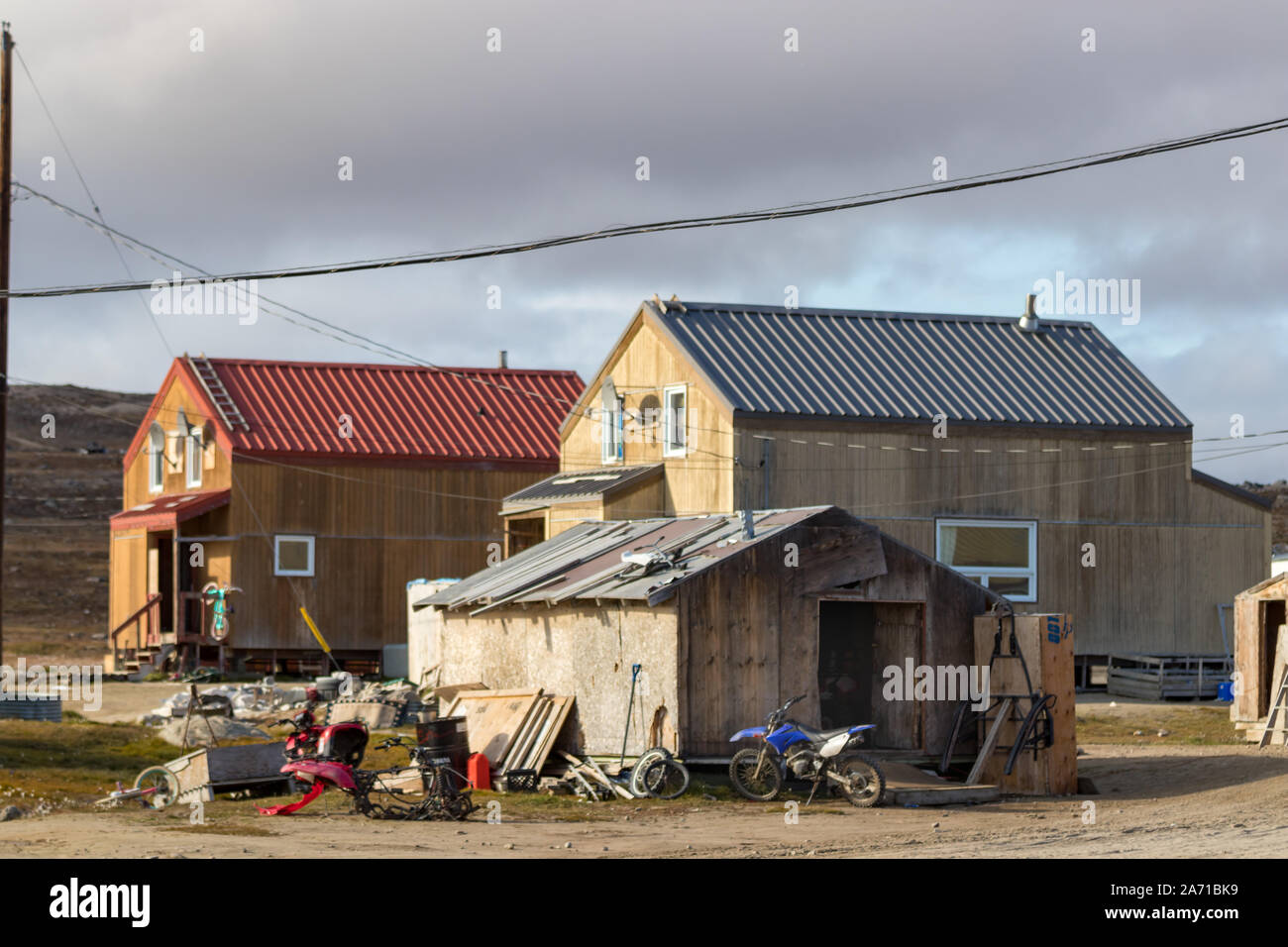 Case residenziali in fiume Clyde, Nunavut, Canada. Foto Stock