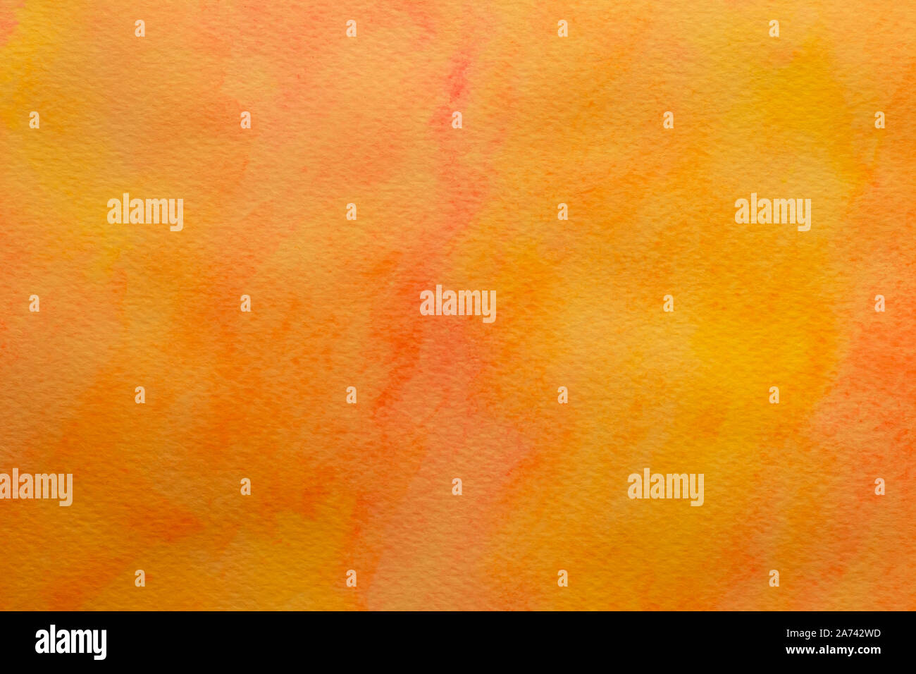 Arancio brillante background. Modello di Creative con gradiente di miscelazione. Tela di carta con inchiostro giallo. Acquerello texture, aquarelle pattern. Foto Stock