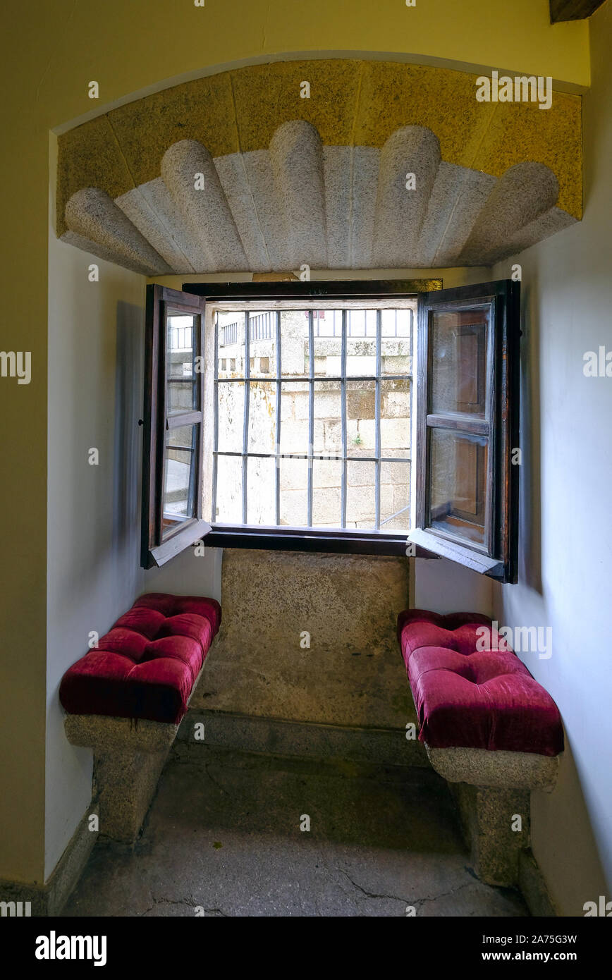 Finestra interna sede nel Palacio de Los Becerra , Cáceres‎. Spagna Foto Stock