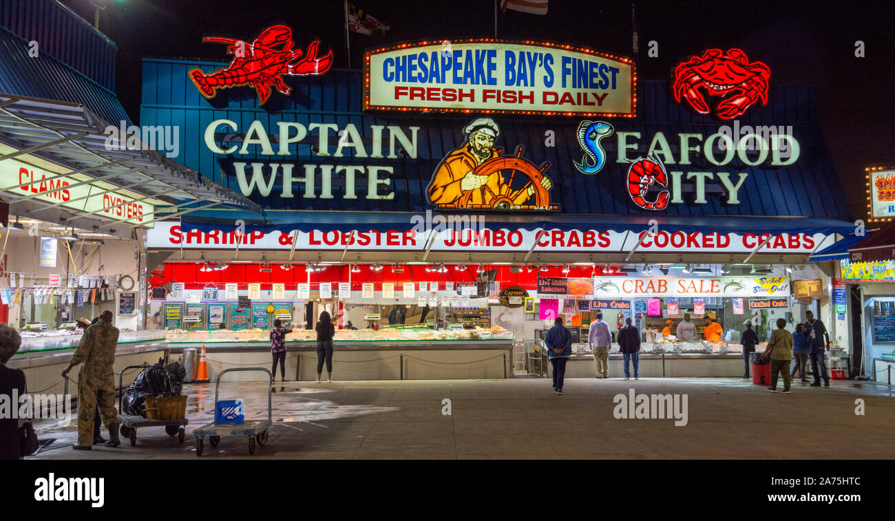 Il Municipal Mercato del Pesce, als chiamato il Maine Ave mercato del pesce e il DC Mercato del Pesce, è la più antica opera continuamente open-air mercato del pesce Foto Stock