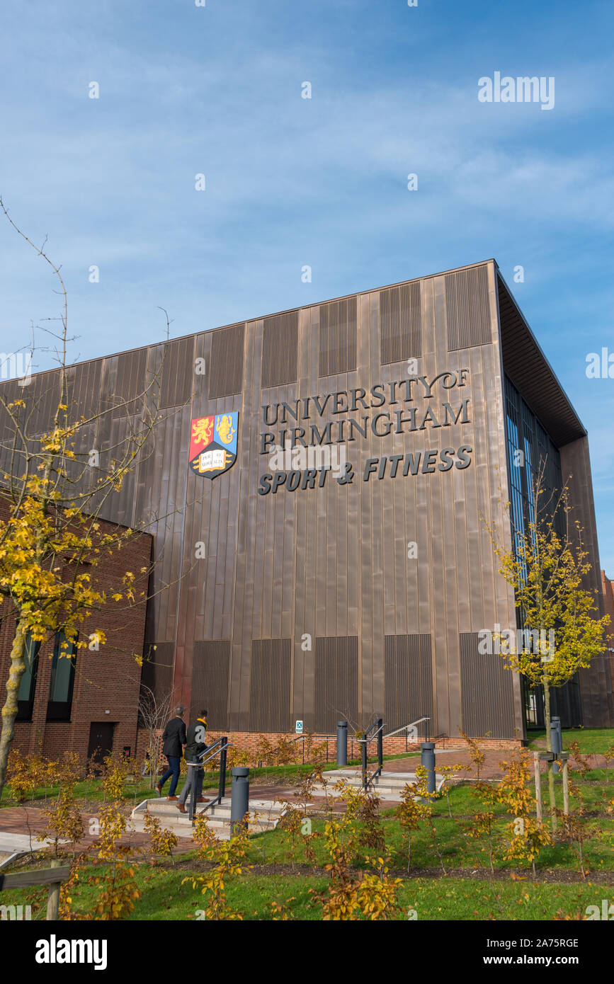 La recente apertura di università di Birmingham Sport e Fitness al campus universitario di Edgbaston, Birmingham, Regno Unito Foto Stock