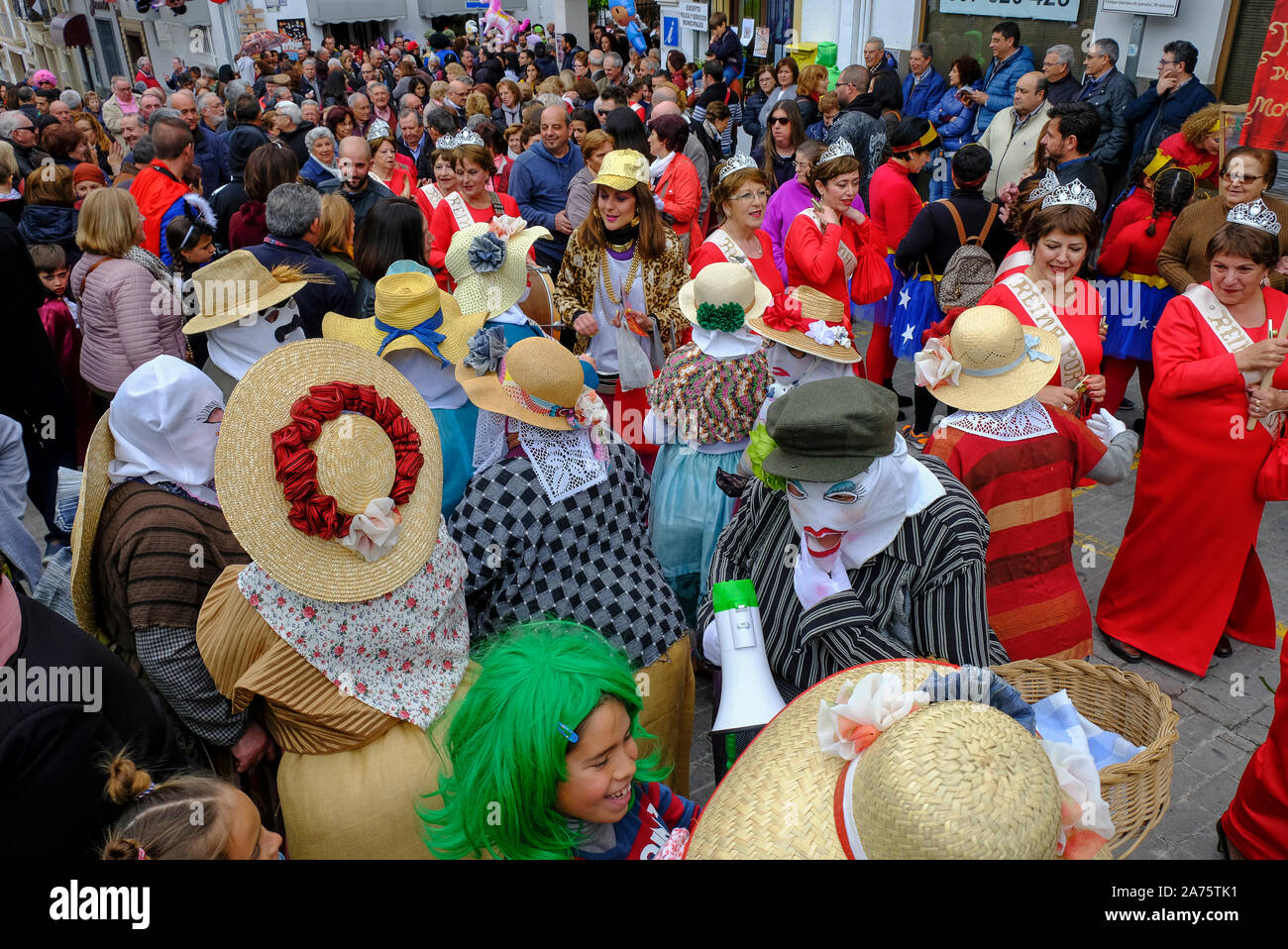 La domenica di Pasqua il carnevale, Carcabuey, Sierra Subbetica, in provincia di Cordoba, Andalusia, Spagna Foto Stock