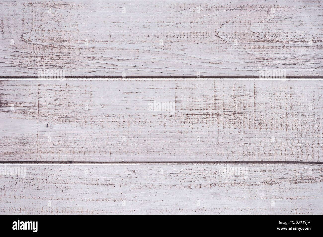 Bianco rustico tavole di legno come sfondo, Pennello asciutto dipinto pannelli di pavimentazione Foto Stock