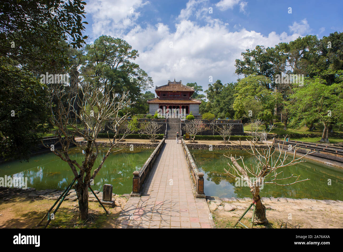 Tinta, Thua Thien-Hue, Vietnam - Febbraio 27, 2011: tomba imperiale dell'Imperatore Minh Mang in tinta Foto Stock